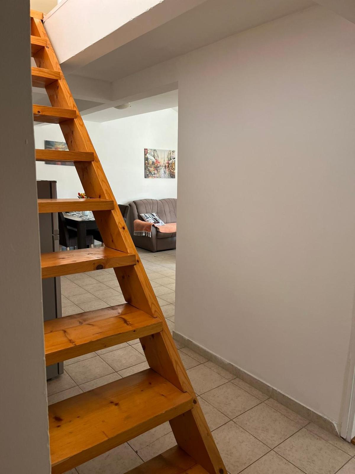 Cvrcak Apartment Budva